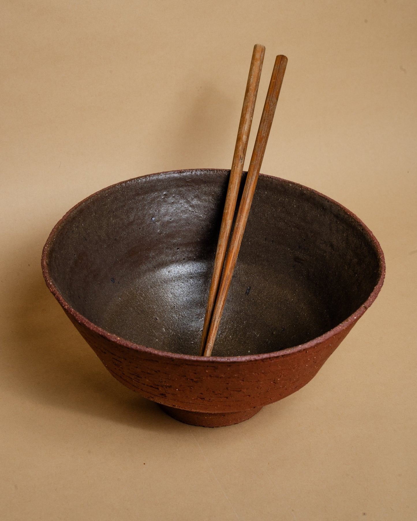 RAMEN BOWL IN BROWN & EARTH